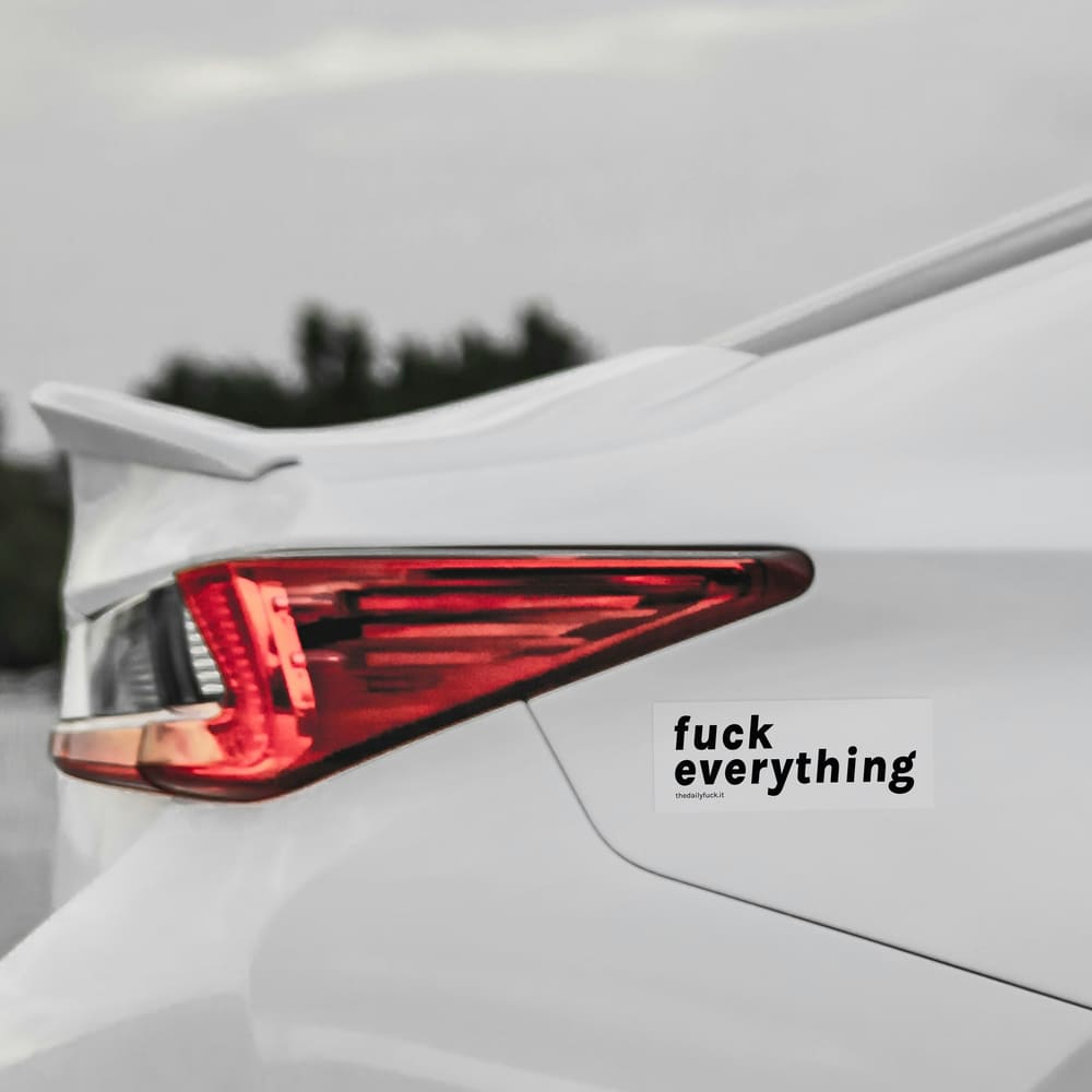 adesivo-auto-everything-nero-ambientato