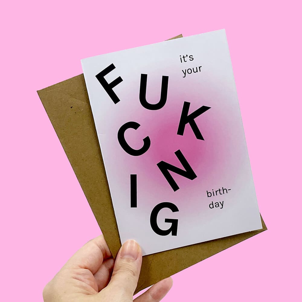 biglietto-auguri-compleanno-rosa-sfondo