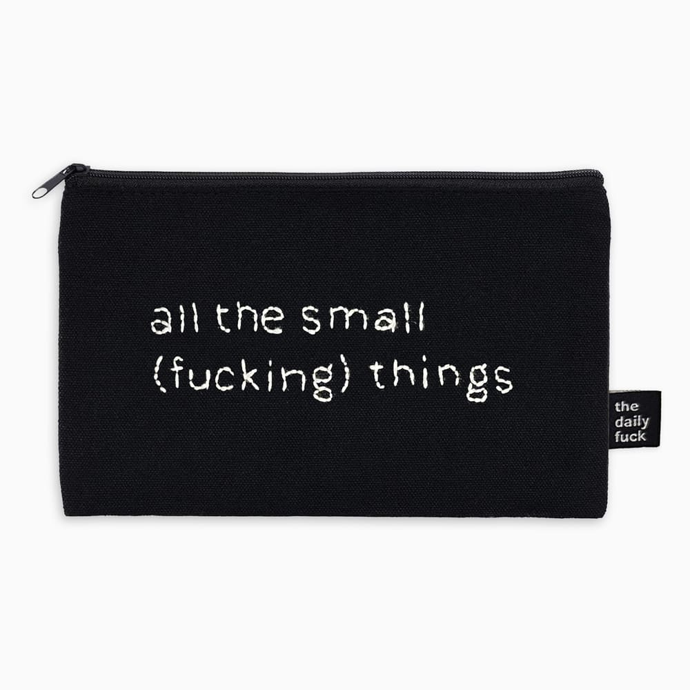 bustina-ricamata-all-the-small-things-nera