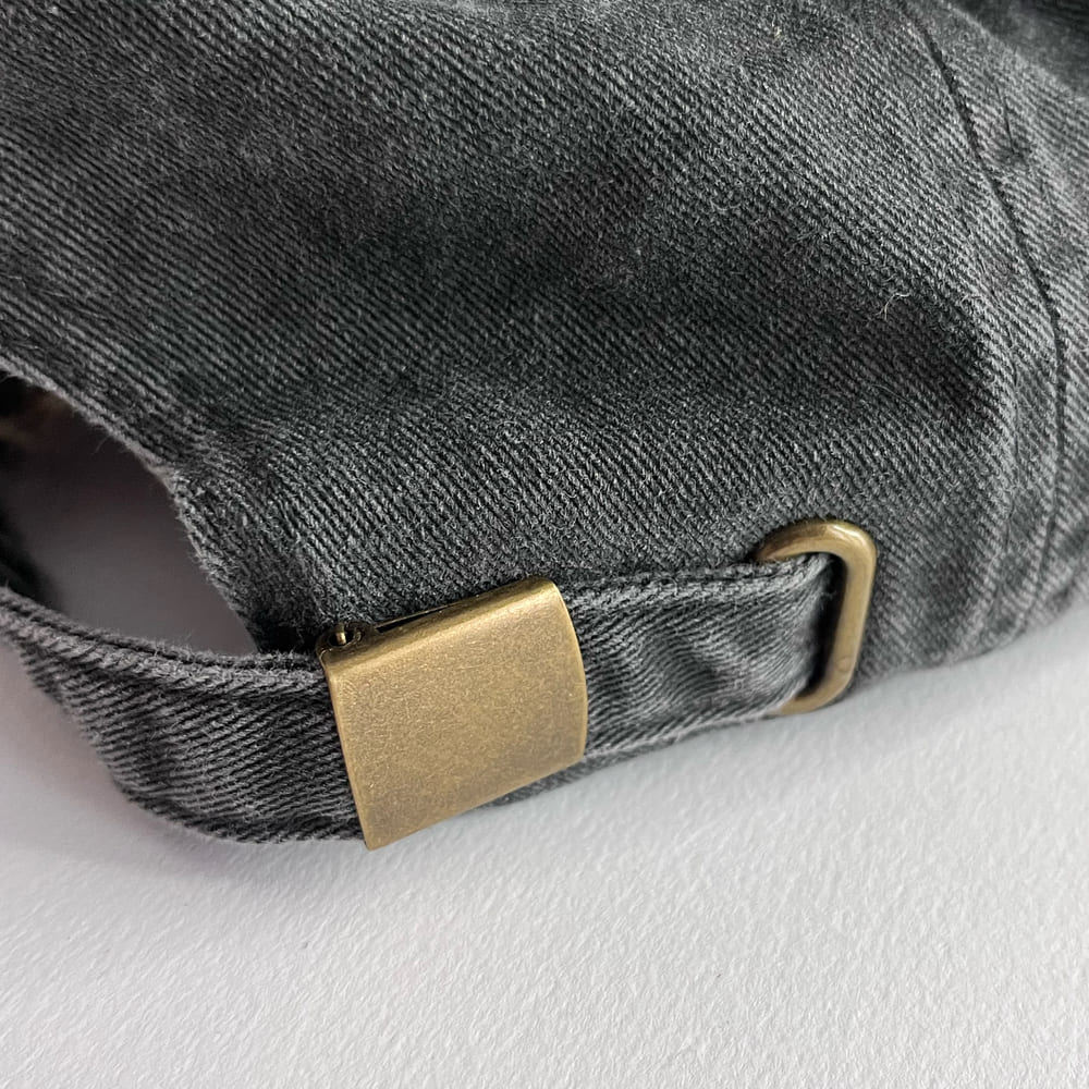 cappellino-ricamato.dettaglio-retro