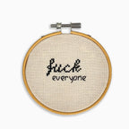 mini-ricamo-fuck-everyone-bianco-nero