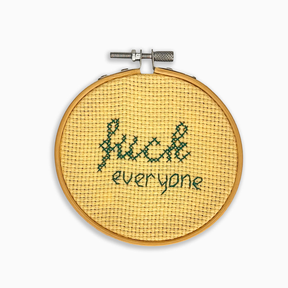 mini-ricamo-fuck-everyone-giallo-verde