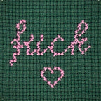 mini-ricamo-fuck-verde-rosa-dettaglio